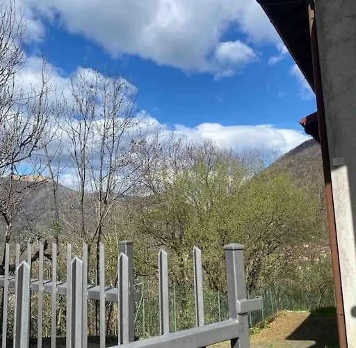 Rosa Perla - - * Schignano (Como)