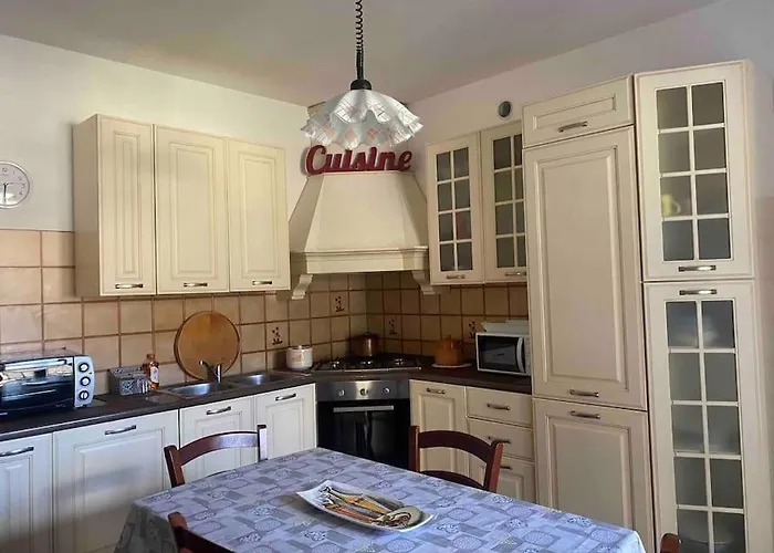 Rosa Perla - - Schignano (Como)